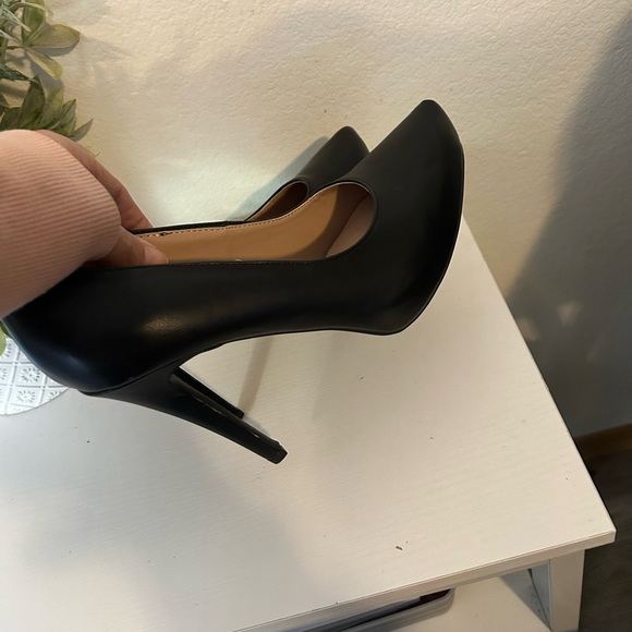 New BCBGeneration Women's Penni Platform In Black Size 8 - Picture 6 of 16